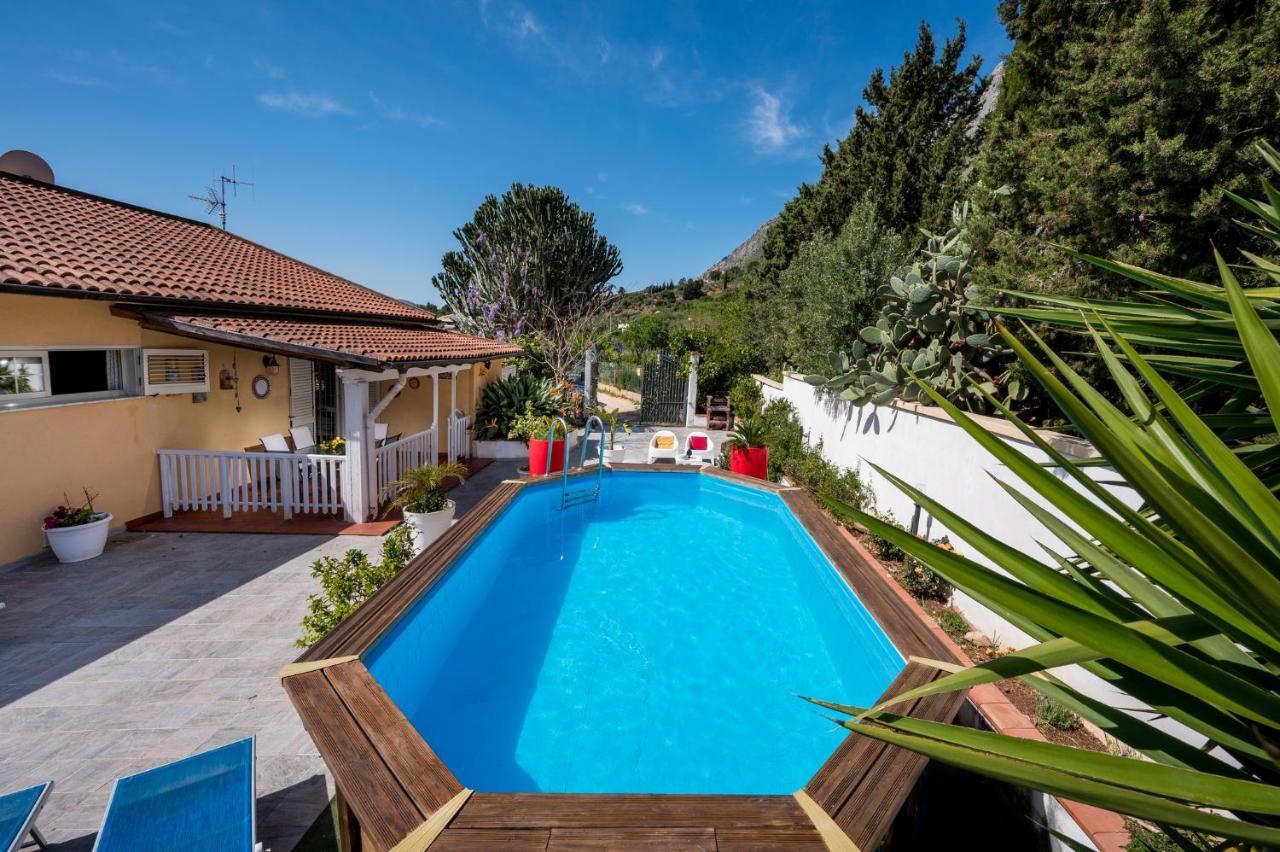 קאסטלמארה דל גולפו Villa Gagliardetta מראה חיצוני תמונה