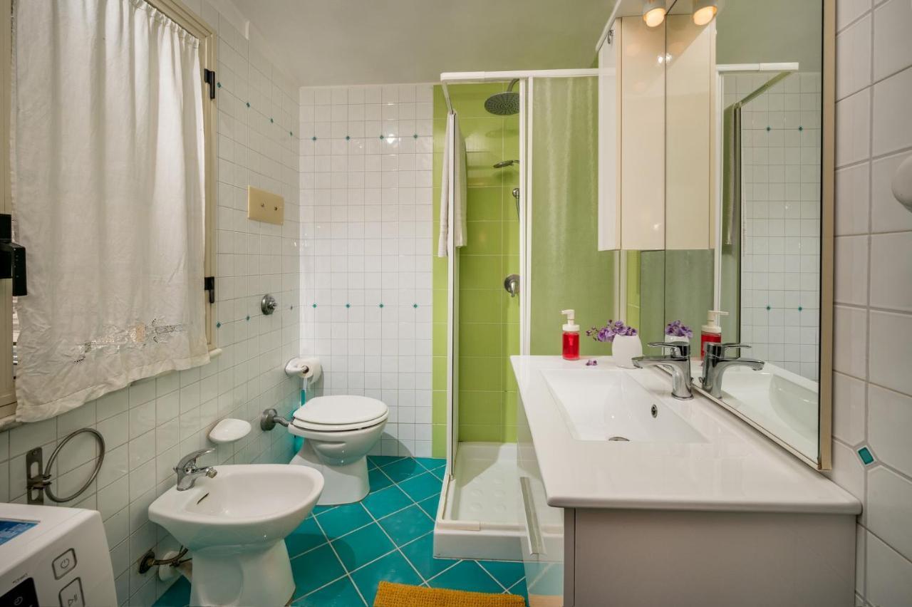 קאסטלמארה דל גולפו Villa Gagliardetta מראה חיצוני תמונה